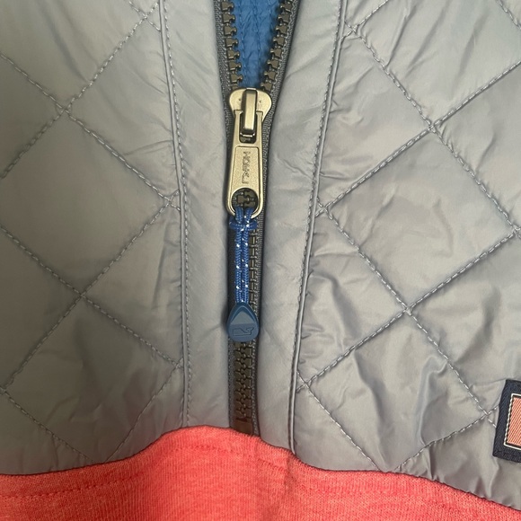 Vineyard Vines Pink and Gray Quilted Sweatshirt - Picture 4 of 8